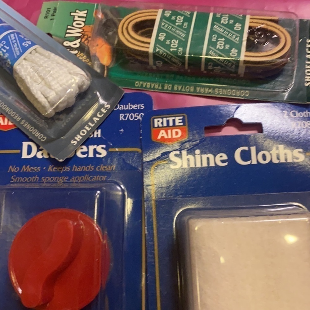 2/$20.  Nice Little Shoe Helps Bundle - Picture 4 of 6